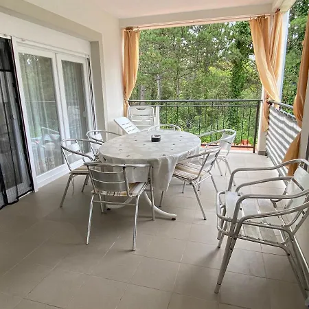 Apartment Janja