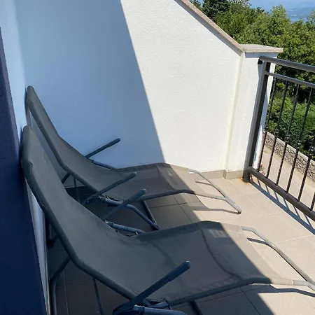 Janja Apartment Šilo