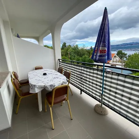 Apartment Janja