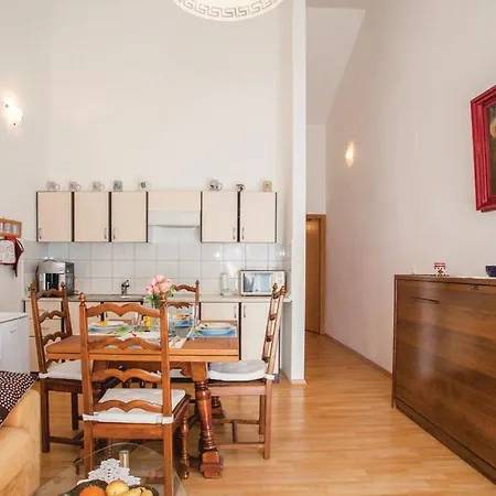 Apartment Janja Silo (Krk)