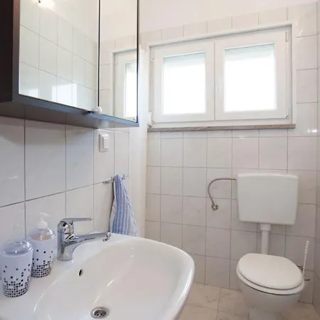 Apartment Janja *