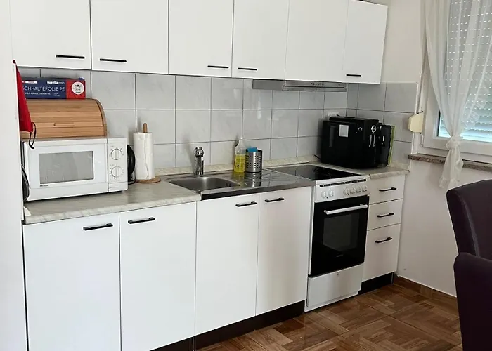 Janja Apartman *
