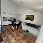 Janja Apartman Silo (Krk)