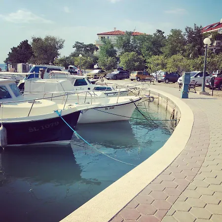Janja Apartament Šilo
