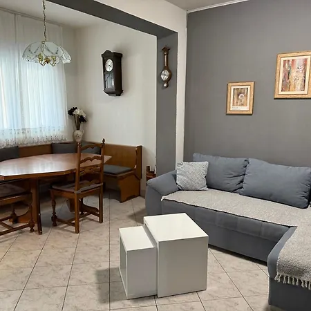 Apartament Janja *